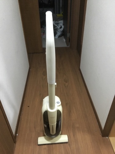 サンヨー製スティック掃除機