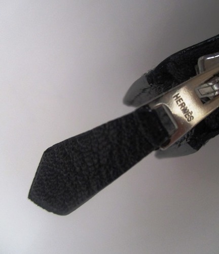 新品】エルメス HERMES ピッコロ ペンケース ファスナー付 レザー