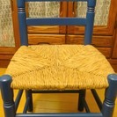木製の椅子２脚