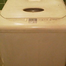 TOSHIBA  全自動洗濯機　4Kg