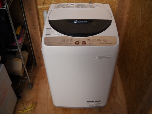 シャープ　全自動洗濯機　５，５㌔　ES-GE55K