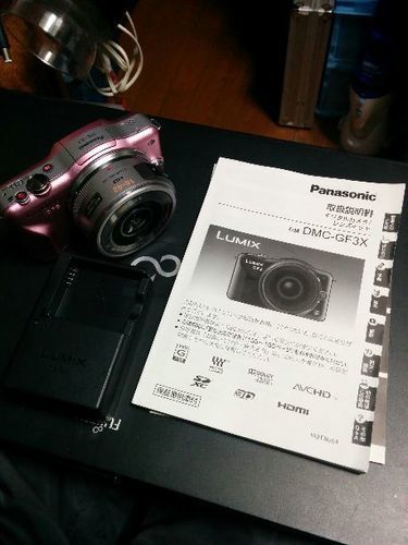 (完売御礼、足立区)Panasonic　DMC-GF3X   14-42 HDレンズ、取説、カード進呈