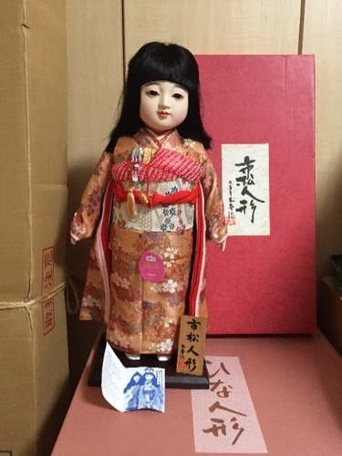 市松人形