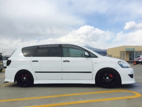 Toyotaイプサム Free Style 富士のトヨタの中古車 ジモティー