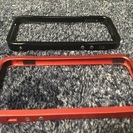 iPhone5/5s用 エレコム アルミバンパーケース 赤と黒