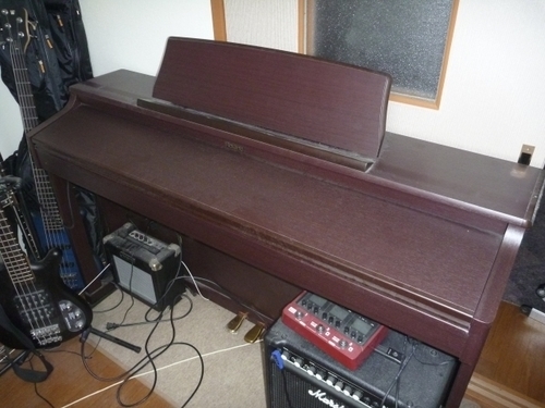 【値下げ】電子ピアノ ROLAND HP205