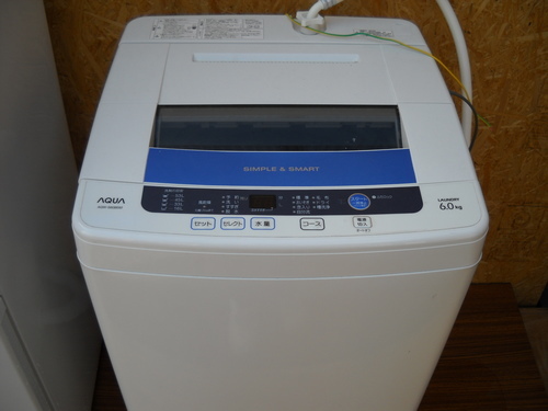 アクア　全自動洗濯機　６キロ　２０１４年製