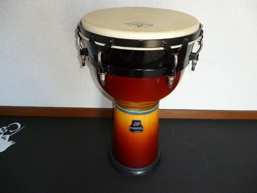ジャンベ　（MEINL製）