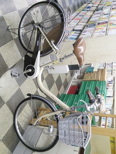 [2660]ブリヂストン アシスタ　電動アシスト自転車　内装3段変速　26インチ　スイッチ式ライト　アルミフレーム　リチウムイオン　BAA自転車安全基準適合　アイボリー