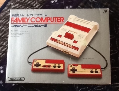 ファミリーコンピュータ 新品 売却済