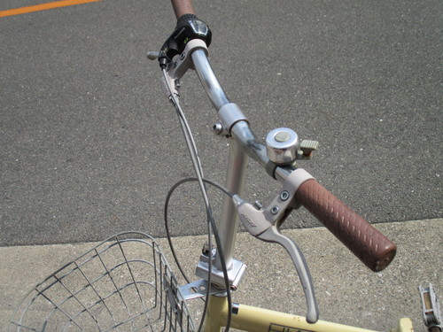 ＳＯＬＤ　ＯＵＴ！！♪ジモティー特価♪　前かご・シマノ６段変速・２０型かんたん折り畳み　●新大阪　サイクルキッズ