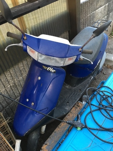 HONDA Dio出品します。現状渡し、ヘルメット、U字ロック付き