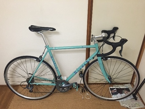 ビアンキ ロードバイクBRAVA サイズ55 abusチェーンロック付き