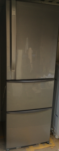 TOSHIBA 東芝 冷蔵庫375L 3ドア 2010年製