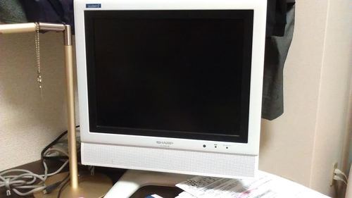 古い液晶TV　外付けテューナー付き