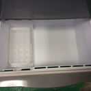 【送料無料】【2010年製】【美品】【激安】　サンヨー　冷蔵庫　SR-261T(S)