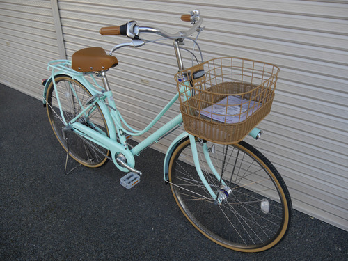 【展示品処分大特価】 女性に人気　ブリジストン “カジュナ” デラックス ２６インチ ミストグリーン ３段変速軽快車 即納車可 ※名古屋市周辺は無料配送※