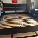 IKEA　ダブルベッドフレーム、マットレス付き！！