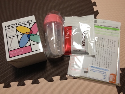 マイクロダイエット　ドリンクパック７食+青森りんご　専用シェーカー付き