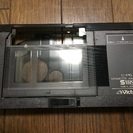 VHSからS-VHSに変換するアダプター