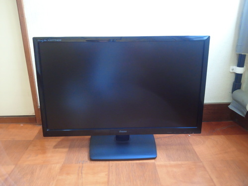 23インチ Full HD　ワイド液晶モニター
