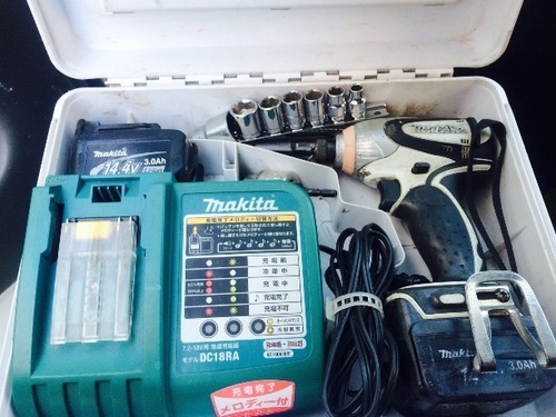 マキタ 電動インパクト 14.4v TD131