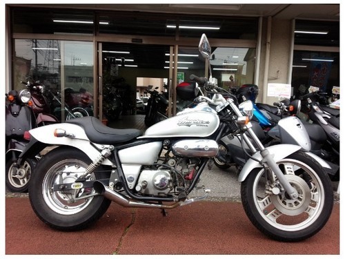 ご成約ありがとうございます。 NO.735 マグナ50 (MAGNA) 4サイクル スラッシュカットマフラー付き ☆彡