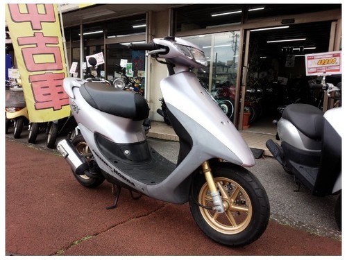 ご成約ありがとうございます。 NO.738 ライブディオZX (DIO) 2サイクル ハネ付き ディスクブレーキ キャストホイール ☆彡