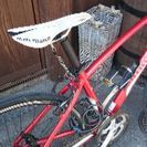 値段交渉あり☆momentum☆クロスバイク☆700cサイズ420☆リアキャリア.予備タイヤ付き☆