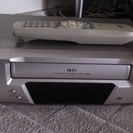 VHS Hi-Fiビデオテープレコーダー　SANYO 99年製