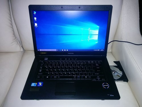 (お取引中)高性能Core-i5搭載 Windows10ノートPC Core-i5/ﾒﾓﾘ4GB/HDD160GB/DVD-RW/Libre Office [東芝 Dynabook L46]