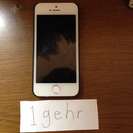 iPhone5s 64GB au