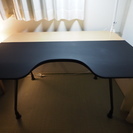 Hermanmiller【ハーマンミラーエンベロップデスク】綺麗なデザイナーズ机です。