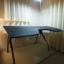 Hermanmiller【ハーマンミラーエンベロップデスク】綺麗なデザイナーズ机です。