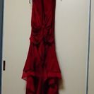 深紅のドレス