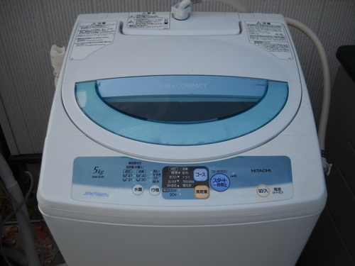 日立　全自動洗濯機　５㌔