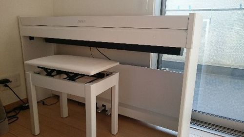 YAMAHAの電子ピアノ