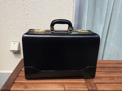 本革 黒カバン DIPLOMAT CLUB
