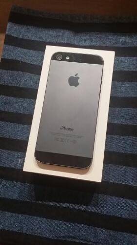 iPhone5☆16GB au