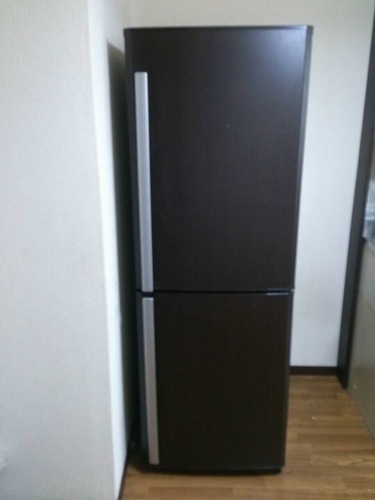 冷蔵庫9000円（ヒーターセット）