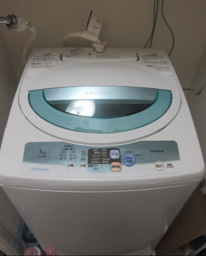 HITACHI洗濯機　５kg