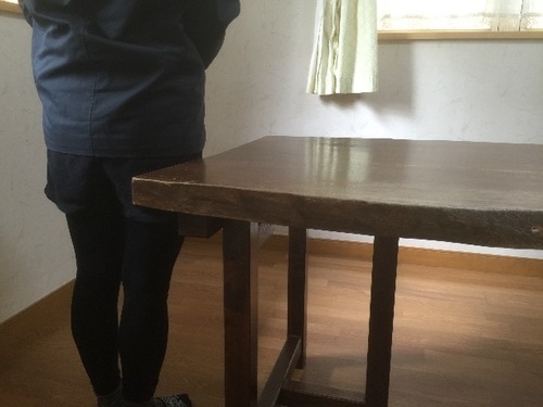 一本木高級ダイニングテーブル（オーダー品）二つの高さが可能