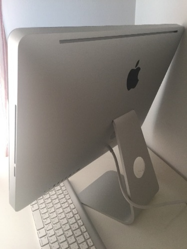 iMac 27inch Mid 2010 SSD500GB キーボード マウス付 iMac 27inch Mid 2010 SSD500GB キーボード マウス付 デスクトップPC