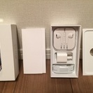 値下げしました☆iPhone5【ホワイト】箱、未使用イヤホン(純...