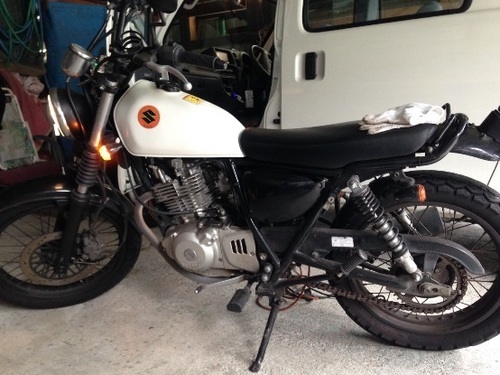 スズキ グラストラッカー 250