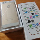 iPhone 5S 64GB SIMFREE 新品同様リファーブ...