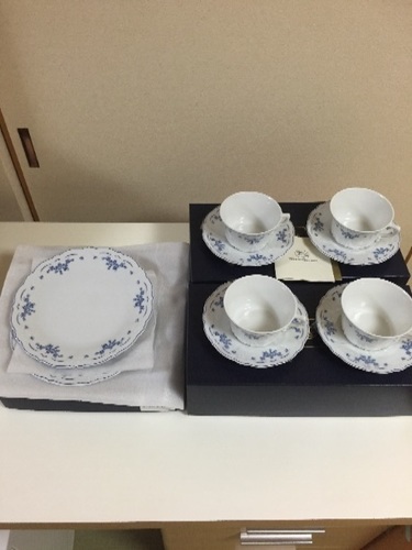 フッチェンロイター   ドイツの食器セット