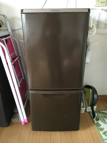 【超新作】 取引成立しました。一人暮らしに最適なサイズです。 冷蔵庫