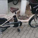 ブリヂストン　NEW　20インチアンジェリーノプティット　　12.8AH大きいバッテリーです。　カラー　レトログレージュ　　123000円！他店の価格比較してね！店頭在庫売れても同一価格でお渡し可能商品です。別のカラーも同一価格でお渡しできます。