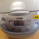 2015年TIGER 炊飯器5.5合タイプ 